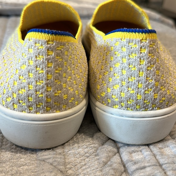 Yellow/Cream Rothy’s Original Slip On Sneaker - great condition! - Picture 4 of 4